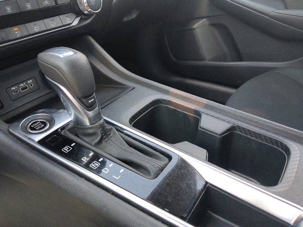 Used 2024 Nissan Sentra SV FWD image 26