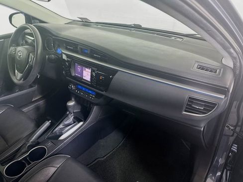 Used 2014 Toyota Corolla LE Premium image 31