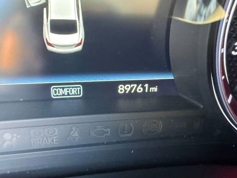 Used 2019 Genesis G70 2.0T Advanced w/ Elite Package image 33