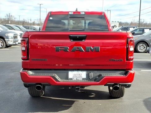 New 2026 RAM 1500 4x4 Crew Cab image 21