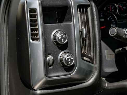 Used 2015 Chevrolet Silverado 1500 LT w/ LT Convenience Package image 18