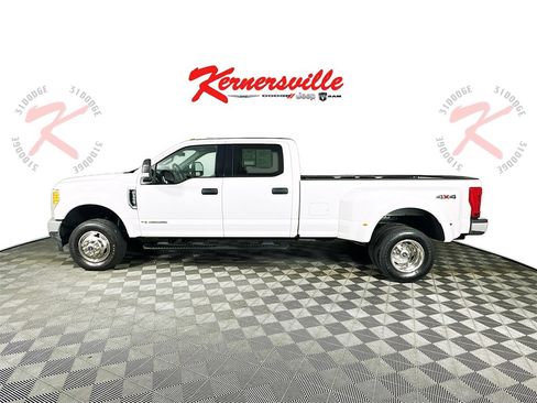 Used 2017 Ford F350 XLT image 4