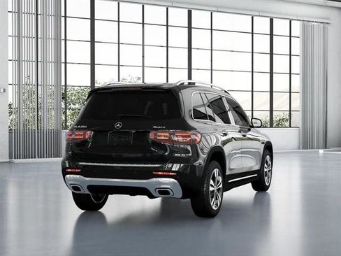 New 2026 Mercedes-Benz GLB 250 4MATIC image 22