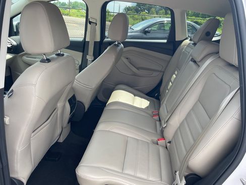 Used 2017 Ford Escape Titanium FWD image 17