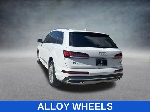 Used 2023 Audi Q7 3.0T Premium Plus w/ Premium Plus Package AWD/4WD image 3