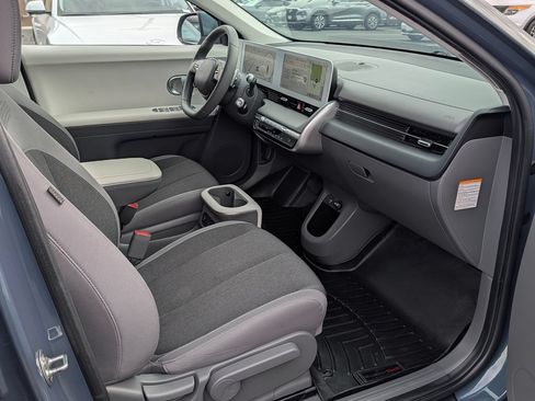 Certified 2024 Hyundai Ioniq 5 SEL RWD image 9
