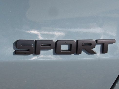 Used 2025 Honda HR-V Sport image 8