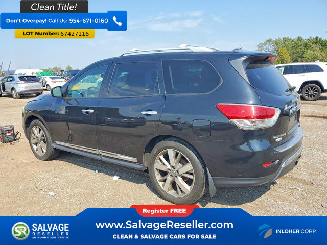 Used 2015 Nissan Pathfinder Platinum w/ Family Entertainment Package FWD image 3