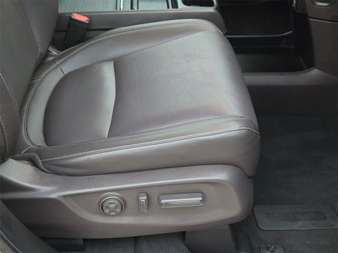 Used 2024 Honda Odyssey EX-L image 27