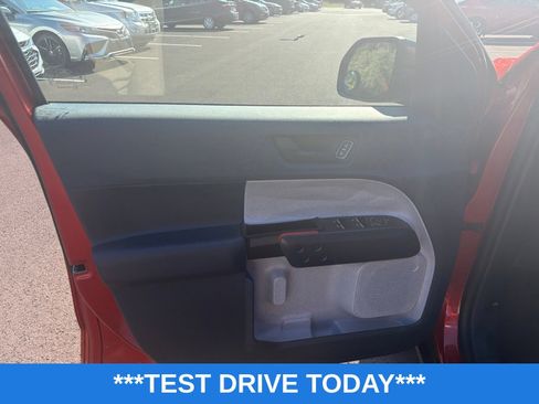 Used 2024 Ford Maverick XLT FWD image 12
