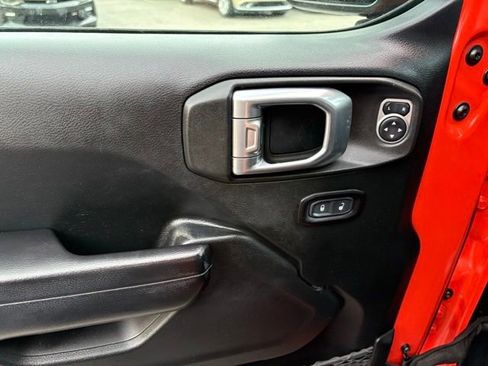 Used 2019 Jeep Wrangler Unlimited Sport S AWD/4WD image 10