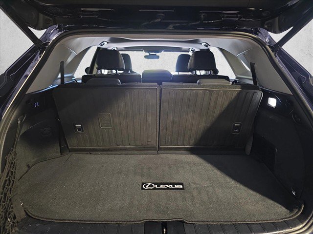 Used 2021 Lexus RX 350L Premium w/ Premium Package AWD/4WD image 13