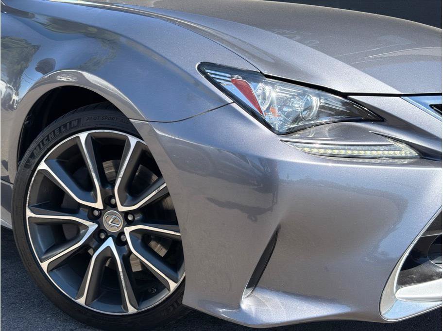 Used 2018 Lexus RC 300 w/ Premium Package RWD image 2