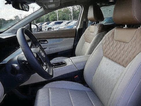 Certified 2025 Nissan Murano Platinum w/ Cargo Package image 25