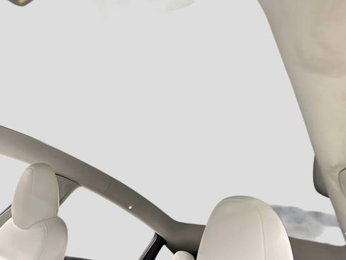 Used 2024 Tesla Model Y Performance AWD/4WD image 21