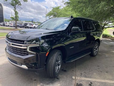 Used 2021 Chevrolet Tahoe LT w/ LT Signature Package RWD image 5