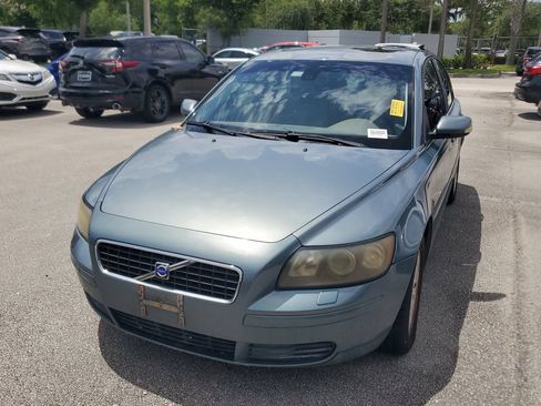 Used 2004 Volvo S40 2.4i FWD image 2