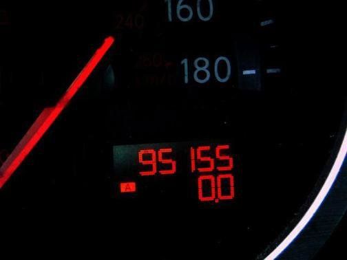 Used 2010 Nissan 370Z Touring RWD image 19