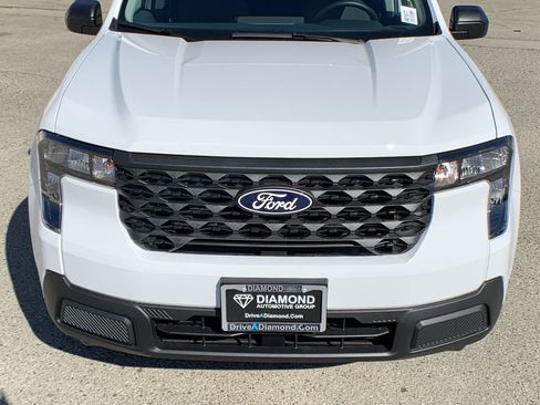 New 2025 Ford Maverick XL image 10