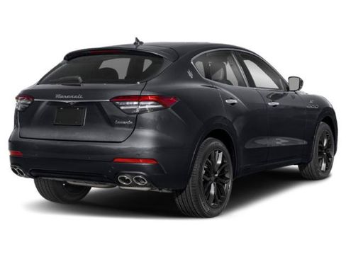 Used 2024 Maserati Levante GT Ultima AWD/4WD image 2