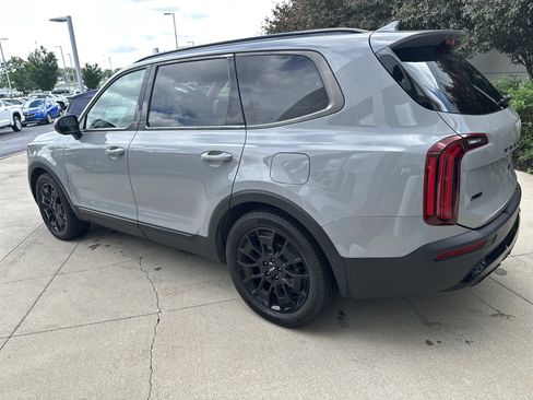 Used 2022 Kia Telluride EX w/ EX Premium Package AWD/4WD image 9