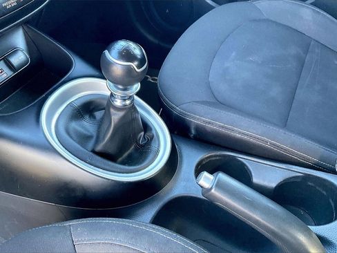 Used 2016 Kia Soul image 15