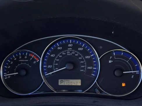 Used 2011 Subaru Forester 2.5X Premium image 5