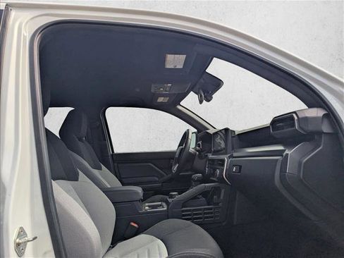 Certified 2025 Toyota 4Runner 4WD image 15