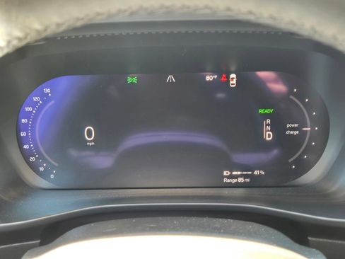 Certified 2023 Volvo C40 P8 Recharge Ultimate w/ Protection Package Premier AWD/4WD image 18