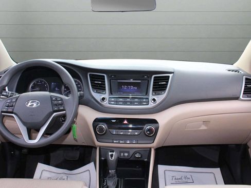 Used 2017 Hyundai Tucson SE image 20