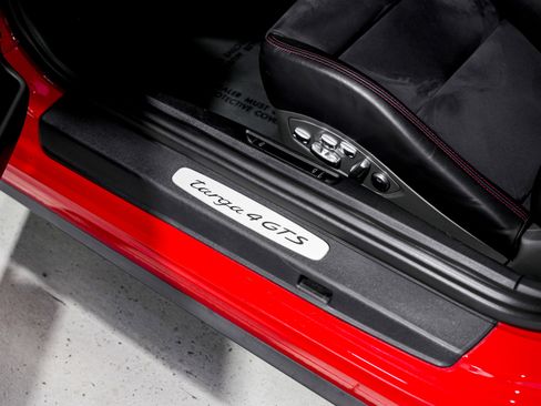 Used 2016 Porsche 911 Targa 4 GTS image 24