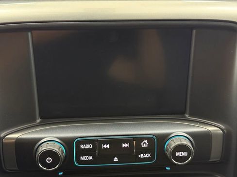 Used 2018 Chevrolet Silverado 1500 LT w/ Texas Edition image 17