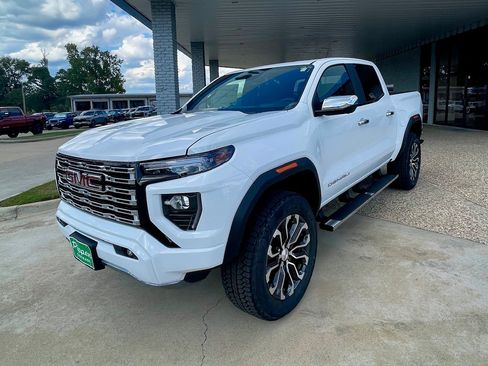 New 2026 GMC Canyon Denali image 5