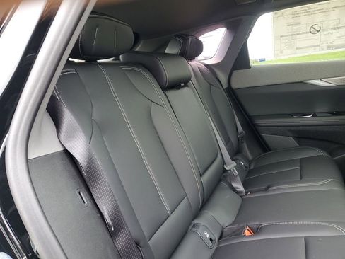 New 2025 Cadillac Optiq Sport 1 image 27