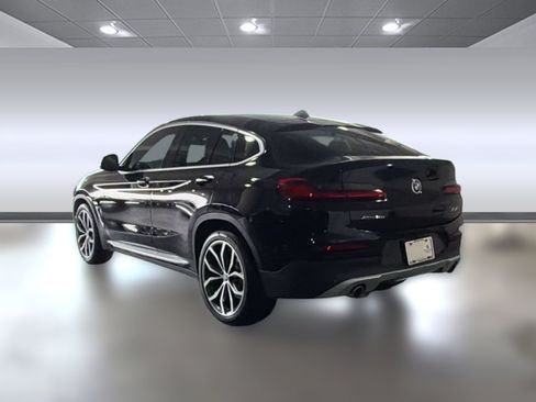 Used 2021 BMW X4 xDrive30i w/ Convenience Package AWD/4WD image 2