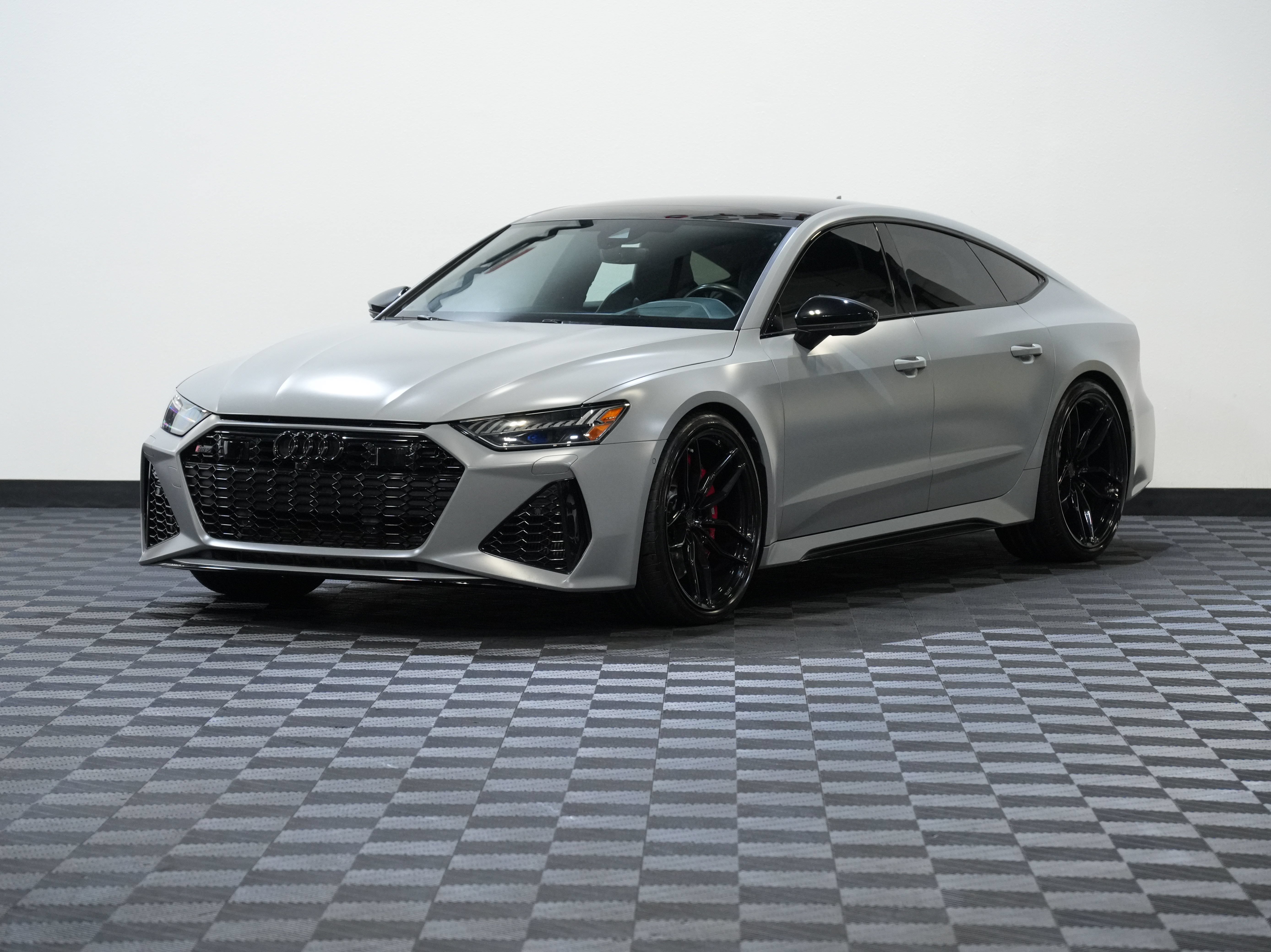 Used 2021 Audi RS 7 Sportback AWD/4WD image 3