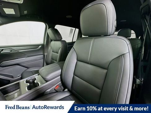New 2026 GMC Acadia Elevation w/ Black Edition AWD/4WD image 13