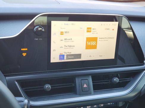 Certified 2025 Lexus UX 300h FWD image 19