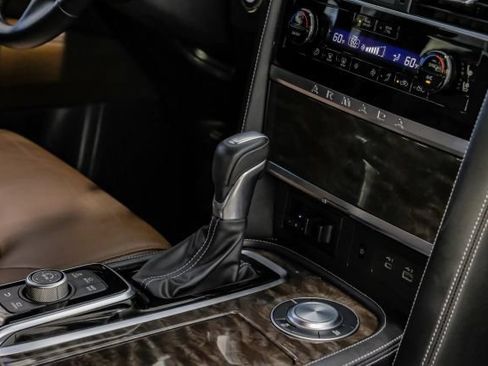 Used 2023 Nissan Armada Platinum w/ Captain's Chairs Package RWD image 28
