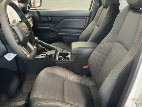 New 2026 Toyota 4Runner TRD Off-Road Premium AWD/4WD image 8