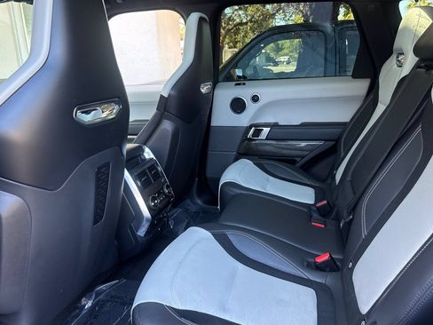 Used 2021 Land Rover Range Rover Sport SVR AWD/4WD image 12
