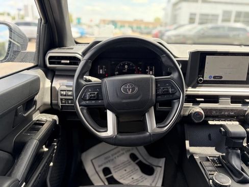Used 2025 Toyota 4Runner TRD Sport Premium AWD/4WD image 21