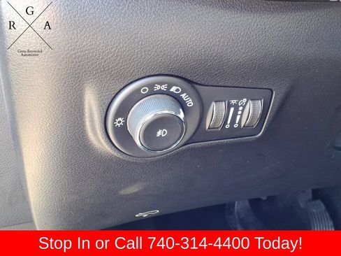 Used 2026 Jeep Compass Limited AWD/4WD image 18