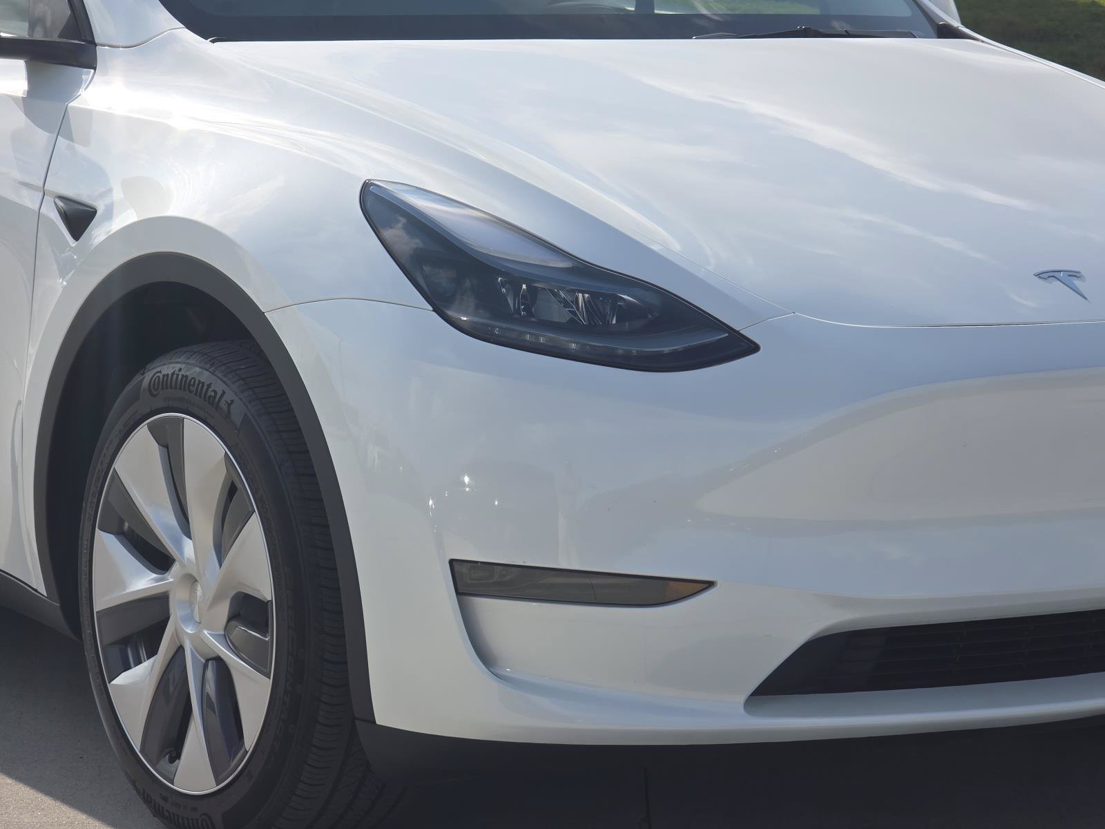 Used 2024 Tesla Model Y Long Range RWD image 7