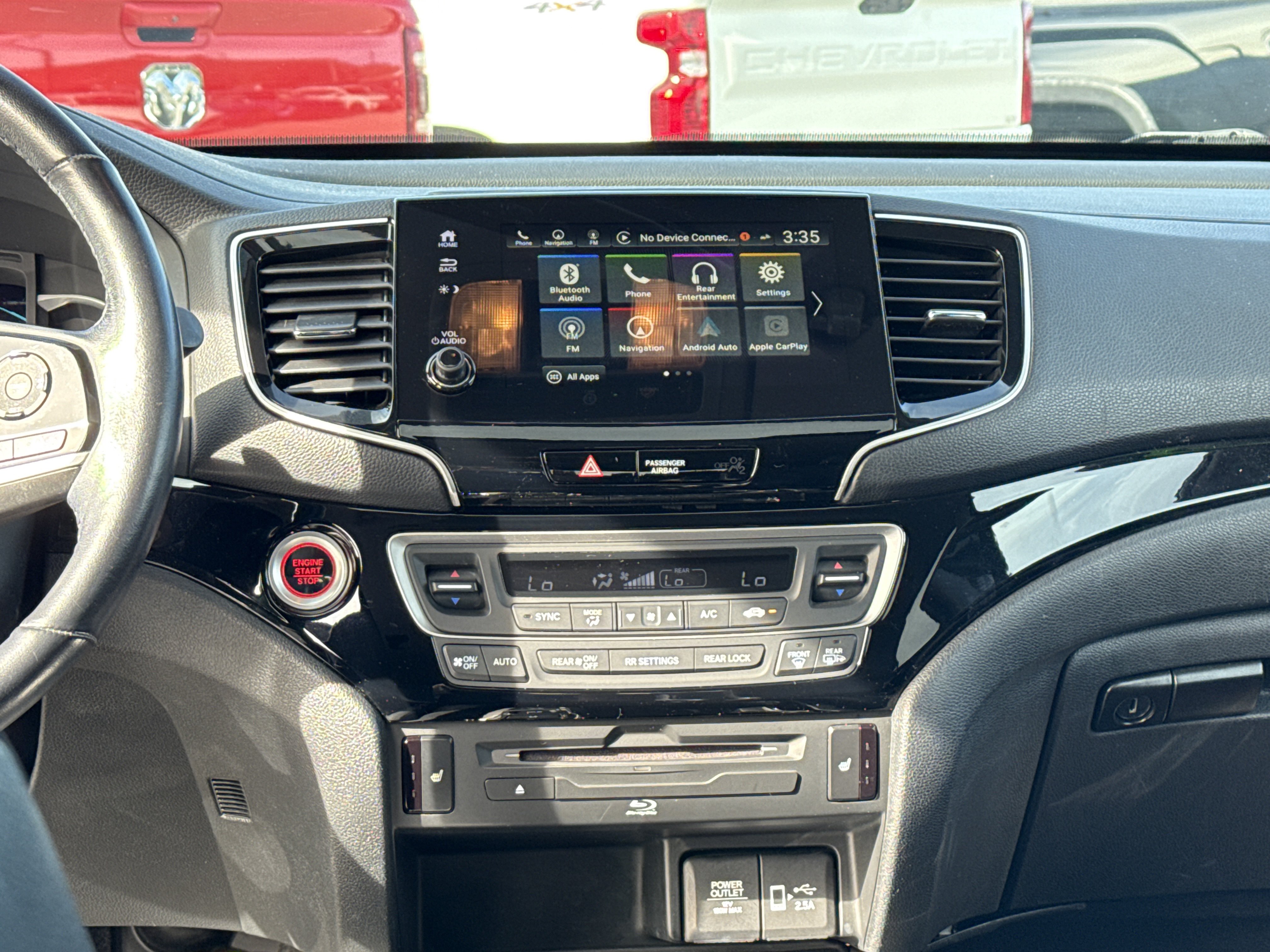 Used 2022 Honda Pilot Touring image 19