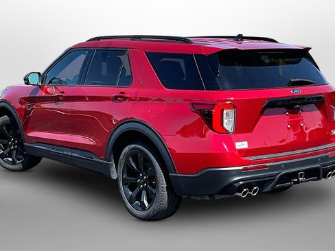 Used 2023 Ford Explorer ST w/ Equipment Group 401A AWD/4WD image 10