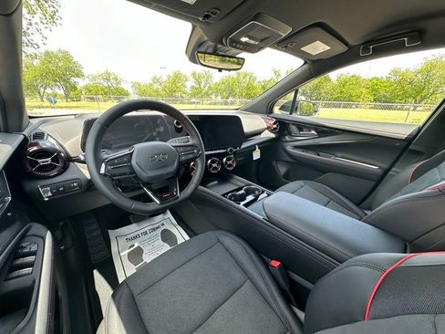 New 2025 Chevrolet Blazer EV RS RWD image 30