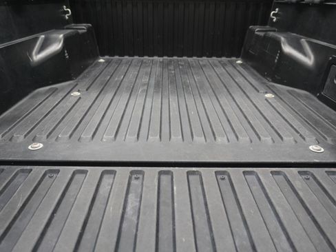 Used 2021 Toyota Tacoma SR w/ SR Convenience Package RWD image 22