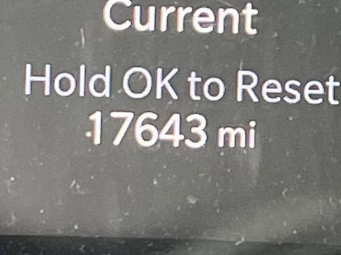 Used 2023 Jeep Compass Latitude image 31