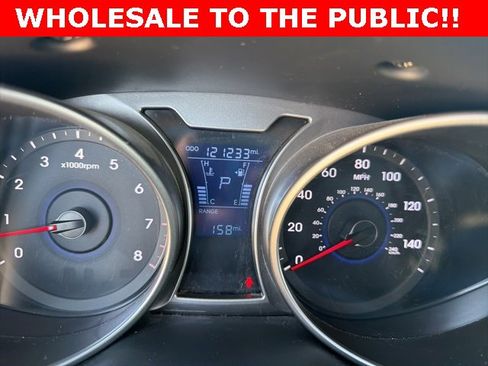 Used 2015 Hyundai Veloster RE:FLEX Edition image 11